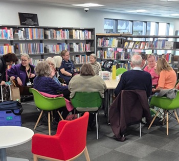 Shared reading 350x315 Shared reading group